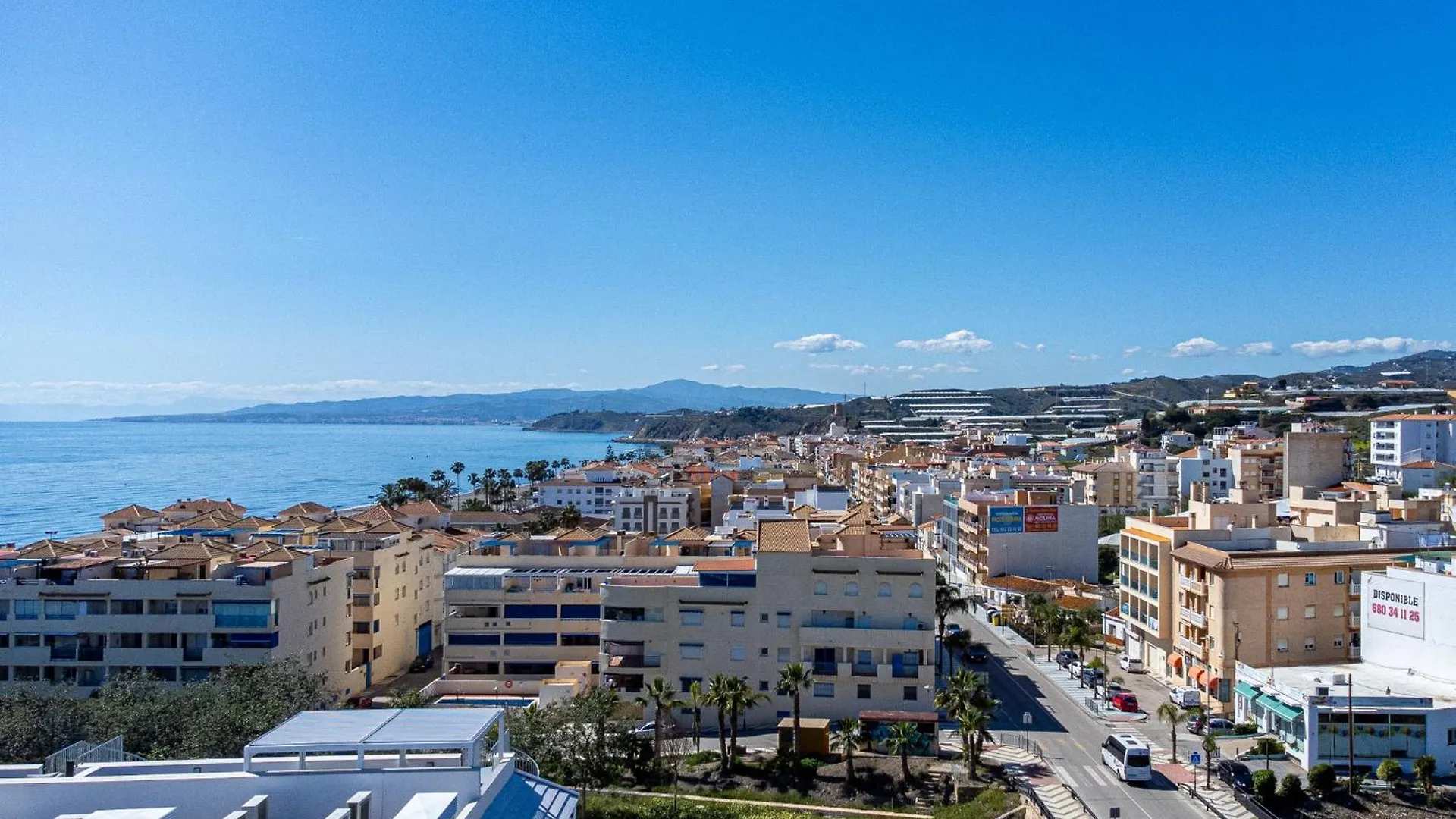 Marinsa Beach,3 Bed Penthouse Torrox Apartment